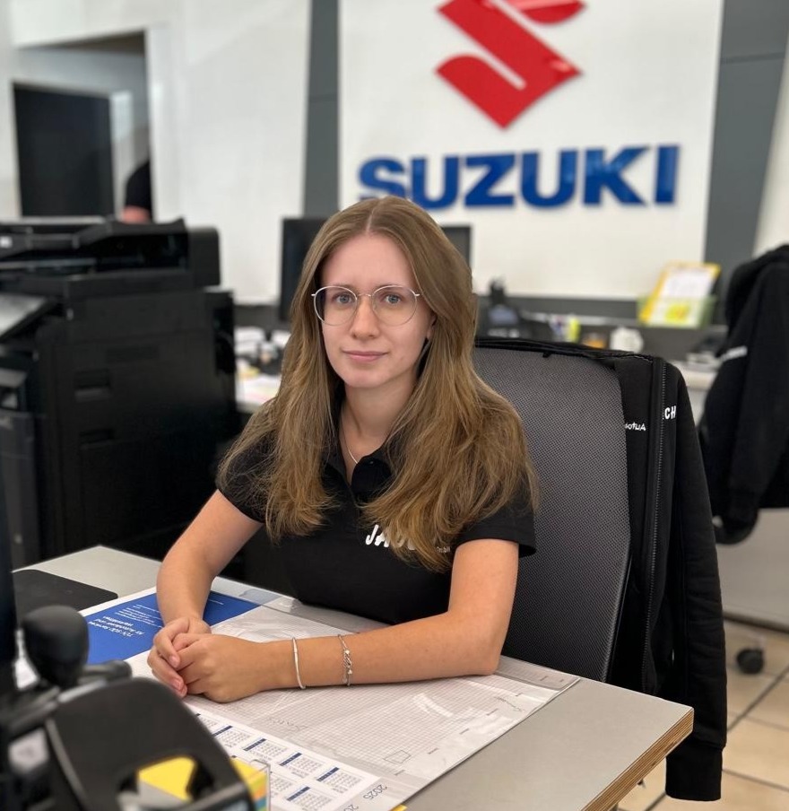 Szintia Karika